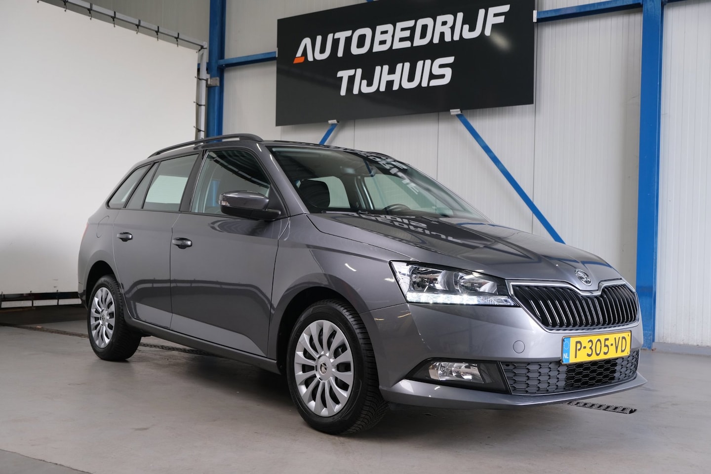 Skoda Fabia Combi - 1.0 TSI Ambition - N.A.P. Airco, Cruise, PDC. - AutoWereld.nl