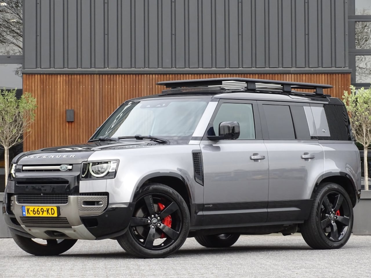 Land Rover Defender 110 - 3.0 P400 110 X 7 pers. X-Dynamic / Meridan / LED / *NAP* - AutoWereld.nl