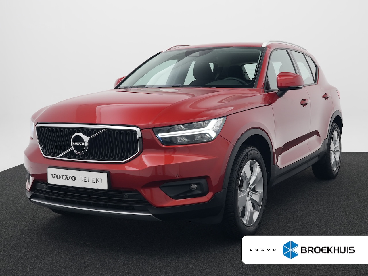 Volvo XC40 - T3 Business Pro | Adaptive Cruise | BLIS | Trekhaak | Camera | Keyless Entry | Pilot Assis - AutoWereld.nl