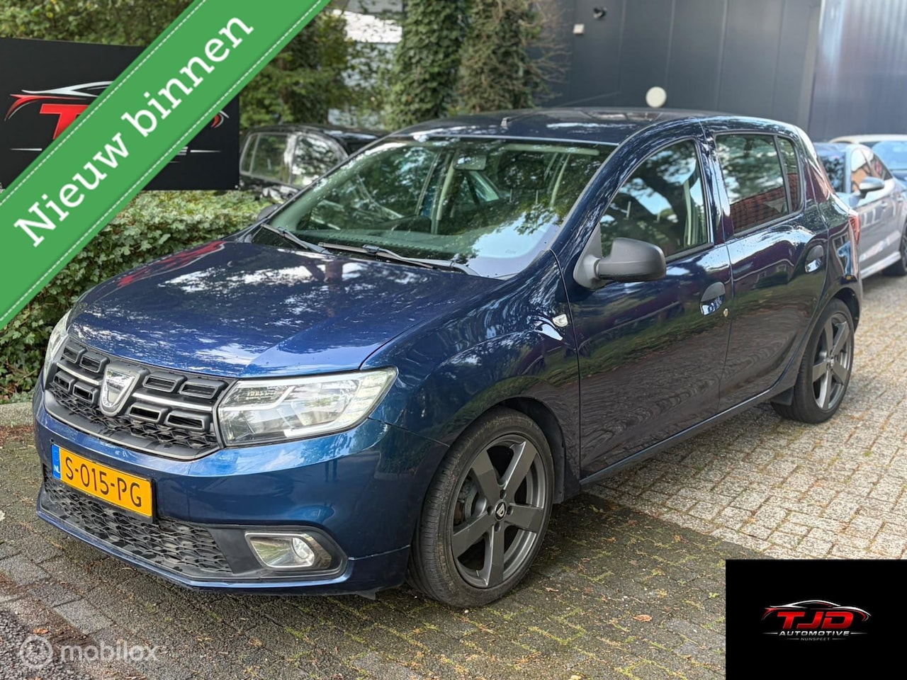 Dacia Sandero - 1.0 SCe Laureate 1.0 SCe Laureate - AutoWereld.nl