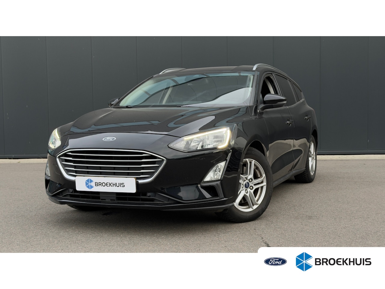 Ford Focus Wagon - 125pk 1.0 EcoBoost Titanium Business | Trekhaak | Parkeersensoren Voor & Achter | Cruise C - AutoWereld.nl