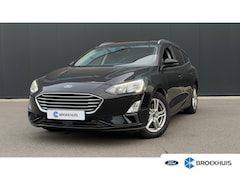 Ford Focus Wagon - 125pk 1.0 EcoBoost Titanium Business | Trekhaak | Parkeersensoren Voor & Achter | Cruise C