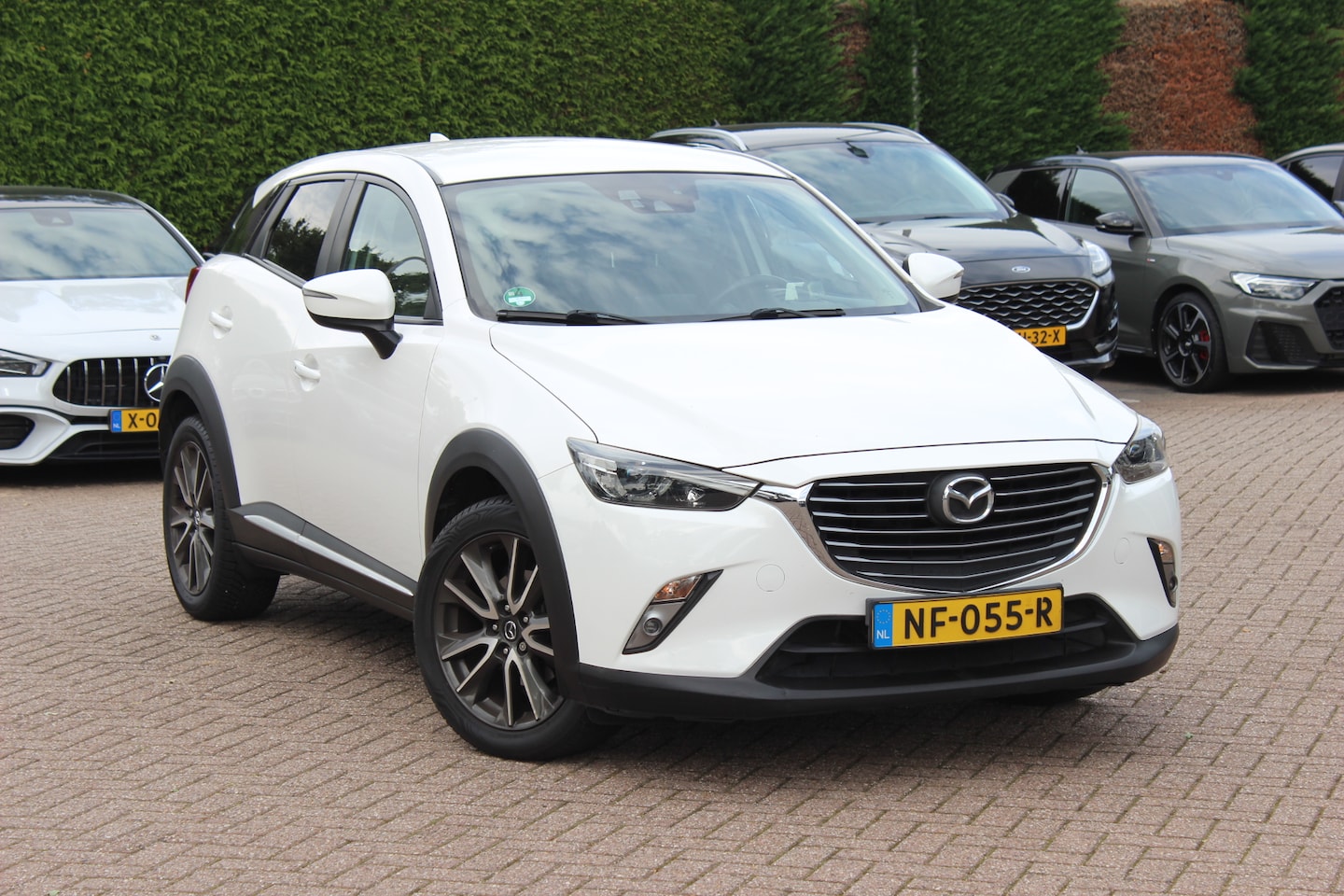 Mazda CX-3 - 2.0 SkyActiv-G 120 GT-M Line / Trekhaak / Camera / Leder / Head-up / Bose / Navigatie / Cr - AutoWereld.nl