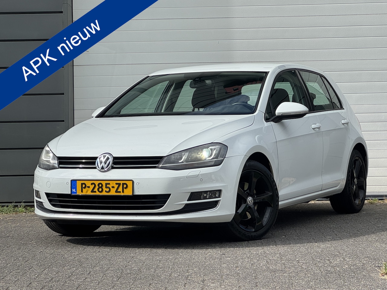 Volkswagen Golf - 1.4 TSI Highline 1.4 TSI Highline Nieuwe APK | - AutoWereld.nl
