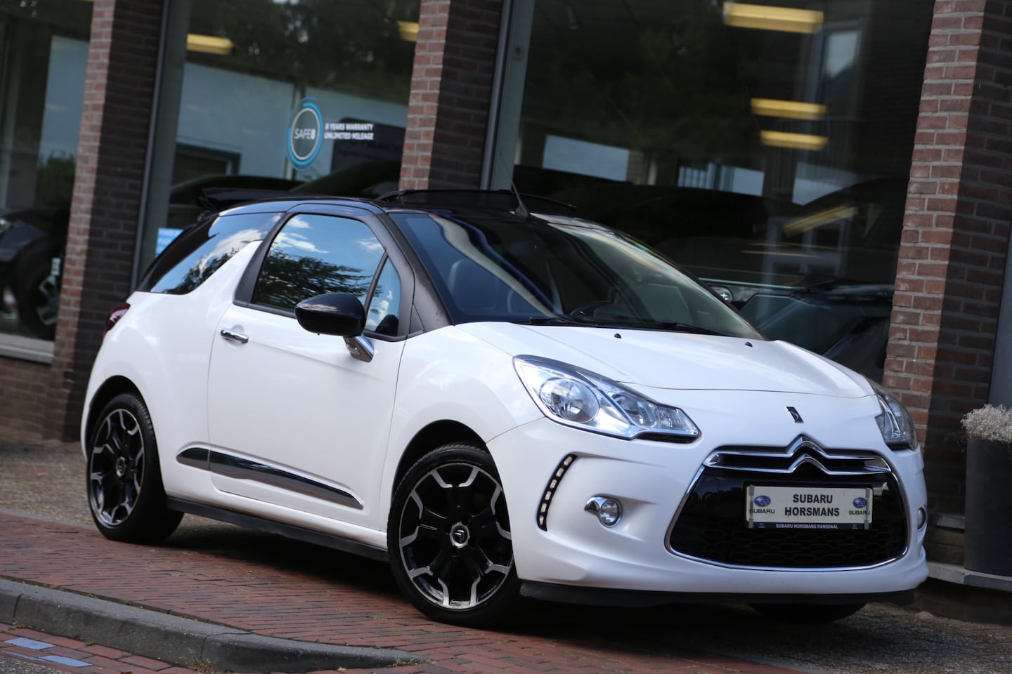 Citroën DS3 Cabrio - 1.6 THP Sport Chic Navi - AutoWereld.nl