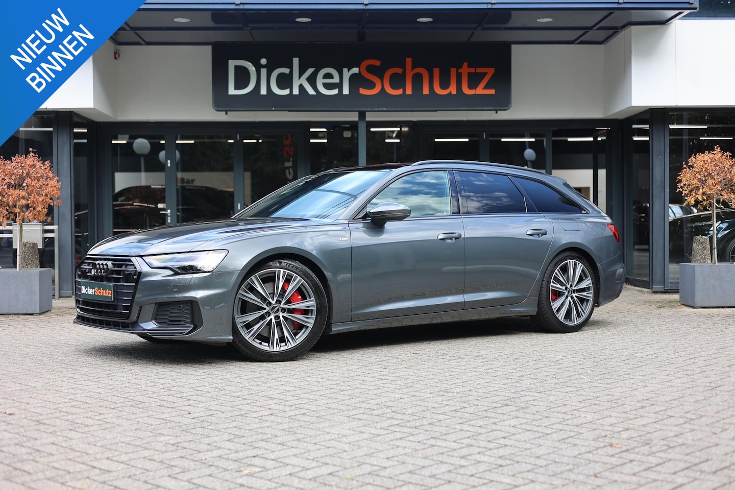 Audi A6 Avant - 55 TFSIe quattro Competition Pano | Trekhaak | ACC | B&O - AutoWereld.nl