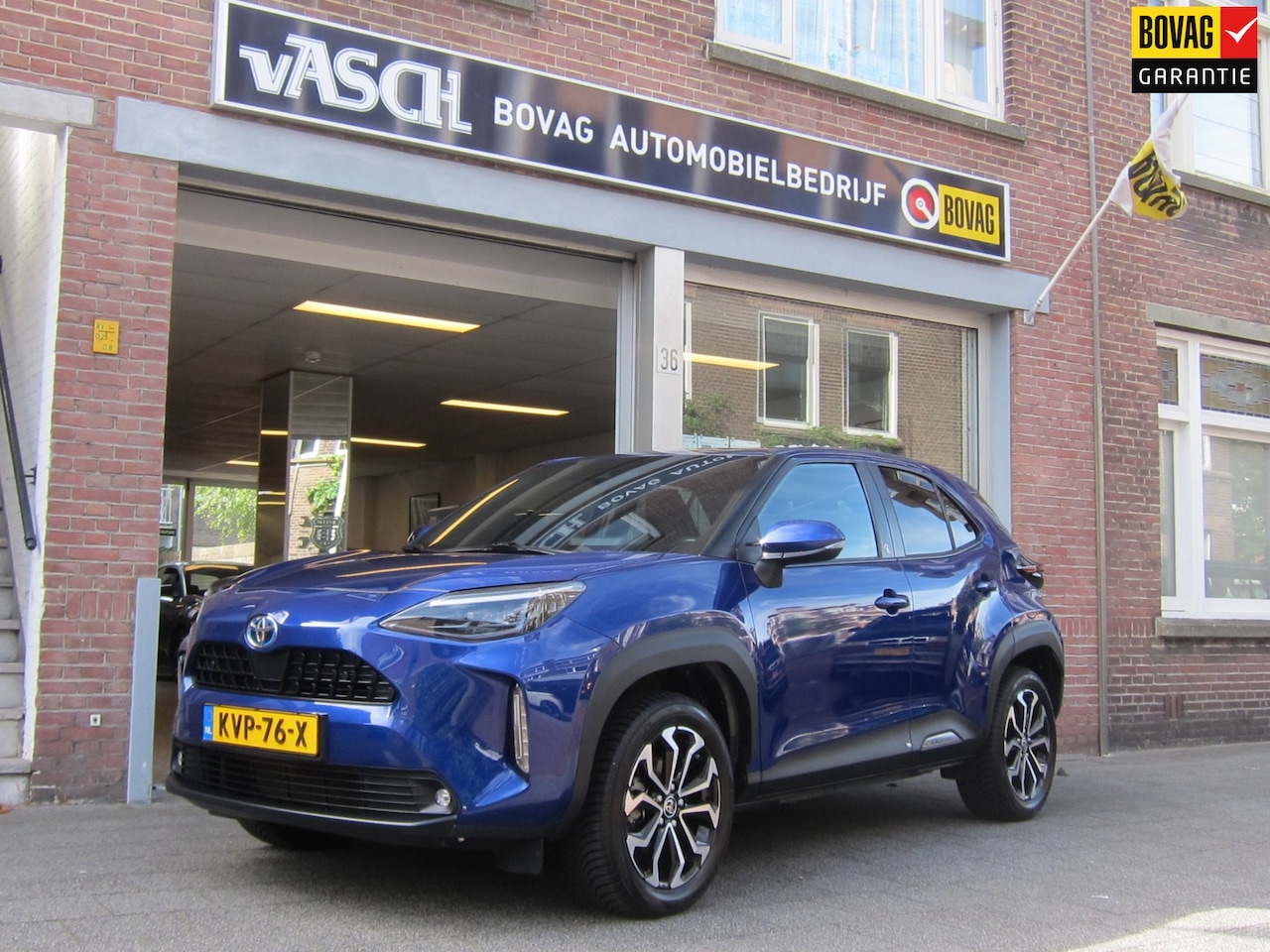 Toyota Yaris Cross - 1.5 Hybrid First Edition Dode Hoek Parkeersensoren - AutoWereld.nl
