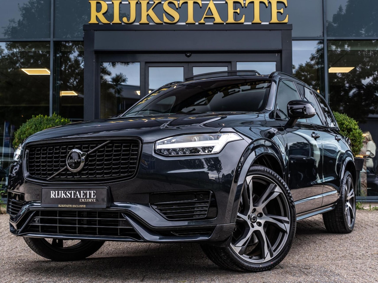 Volvo XC90 - 2.0 T8 Recharge AWD R-Design|PANO|H&K|ACC|HUD|360 - AutoWereld.nl