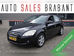 Kia Cee'd - 1.6 X-ecutive