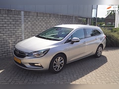 Opel Astra Sports Tourer - 1.4 Innovation Half Leder Sportst Stoel/Stuur A Bankverw Navi Camera Clima Cruise 2x PDC L