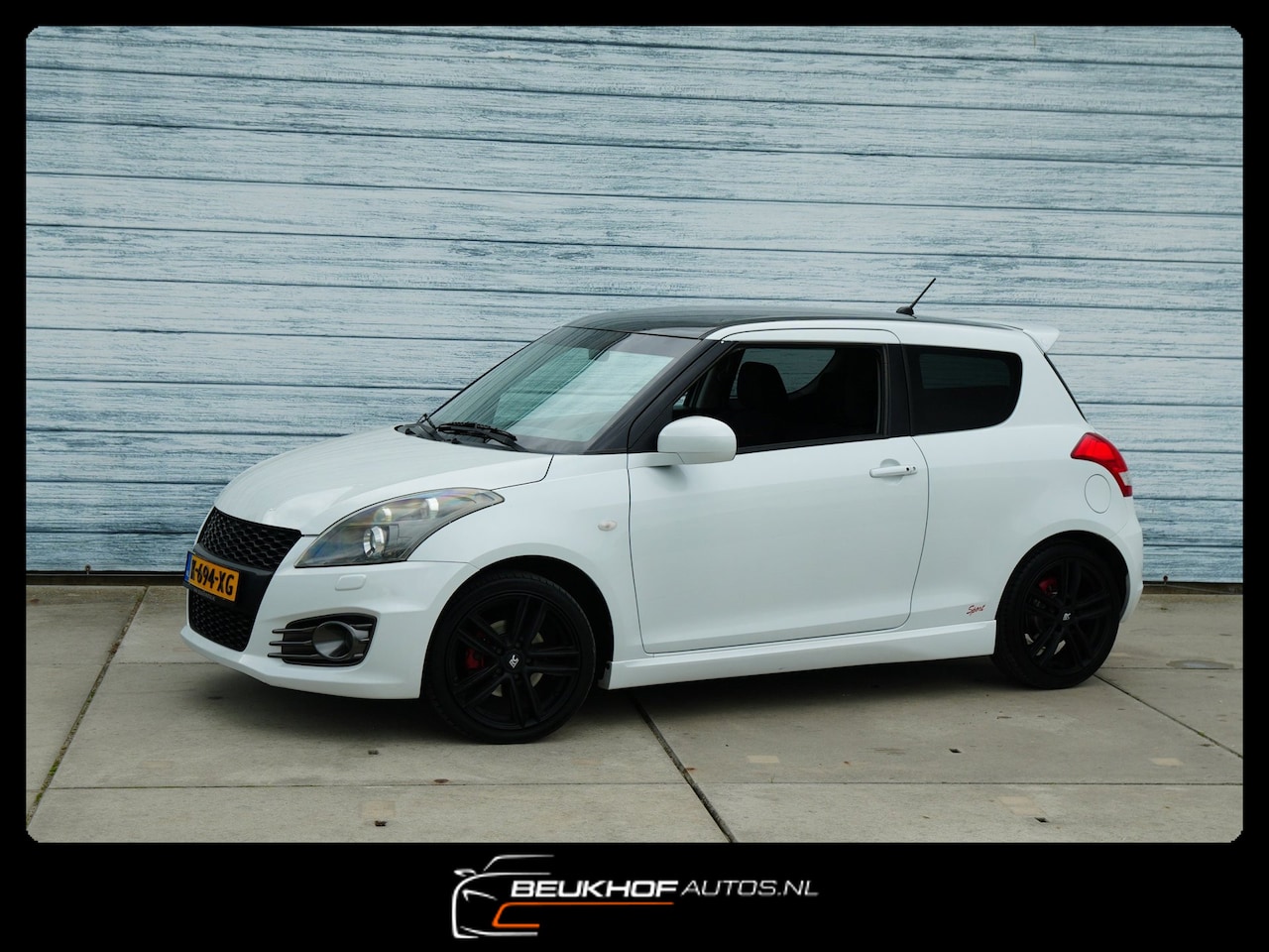Suzuki Swift - 1.6 Sport Airco Spoiler Cruise Winter/Zomer set - AutoWereld.nl