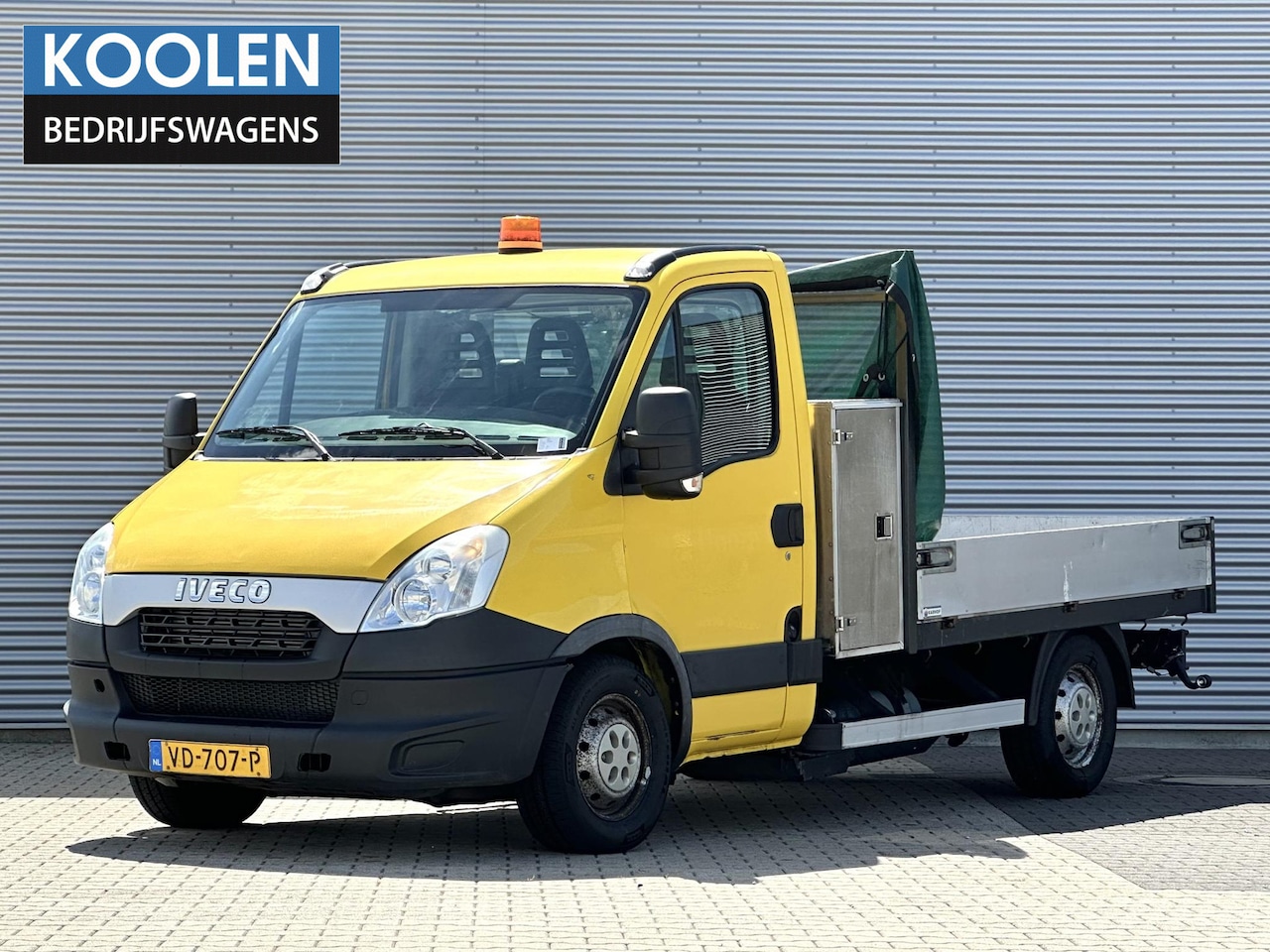 Iveco Daily - 35 S 14 300 35S14G 345 CNG Openlaadbak benzine/CNG Trekhaak 3500kg - AutoWereld.nl