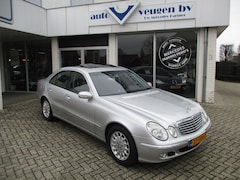 Mercedes-Benz E-klasse - 2.1 CDI E220 SEDAN AUT Elegance / Roetfilter af fabriek