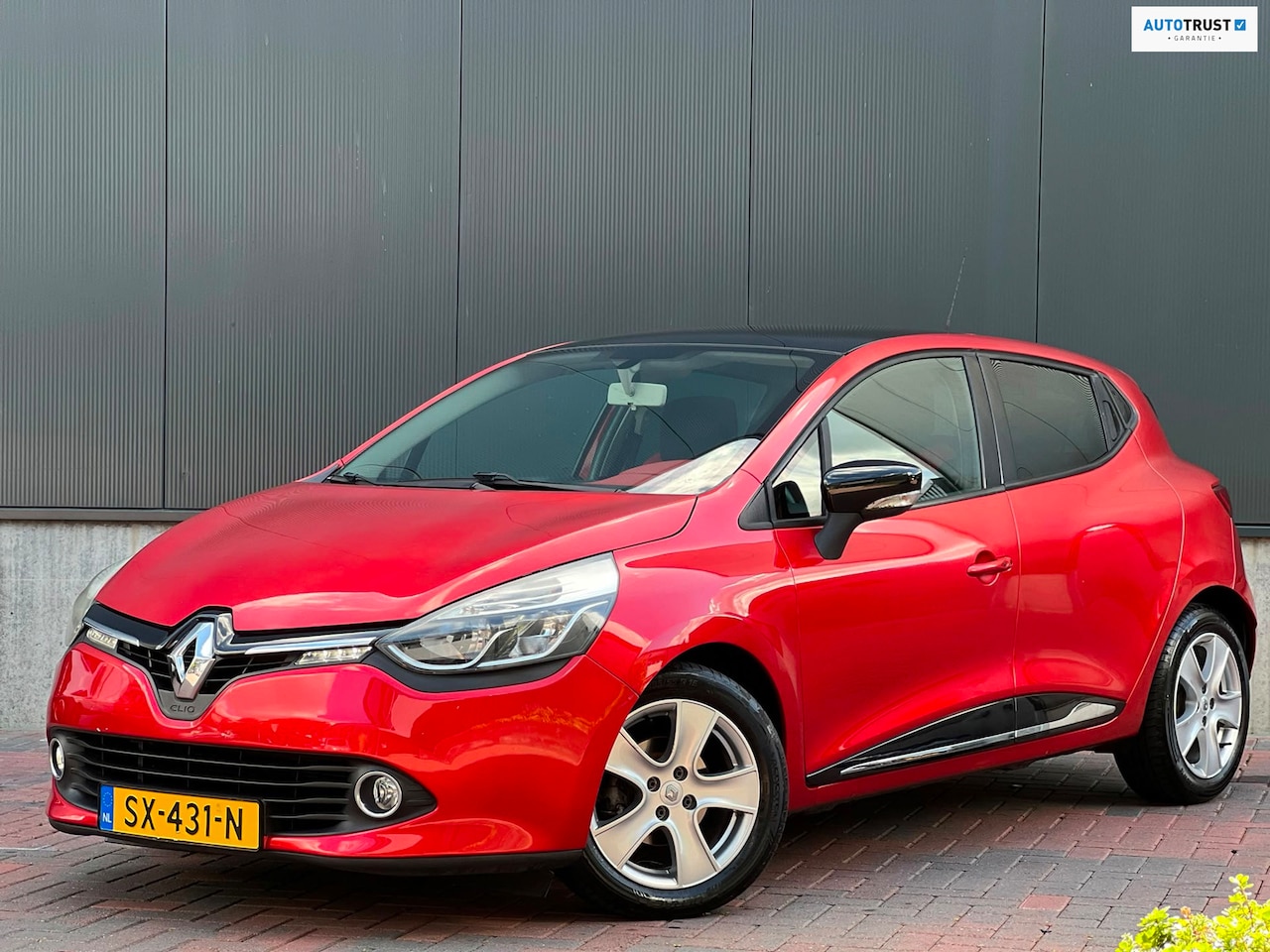 Renault Clio - 0.9 TCe Dynamique 8 Navi * Cruise * Led * Airco * 5-Deurs * - AutoWereld.nl