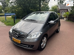 Mercedes-Benz A-klasse - 160 BlueEFFICIENCY Business Class / Airco / Pano / NAP / Aux / Apk