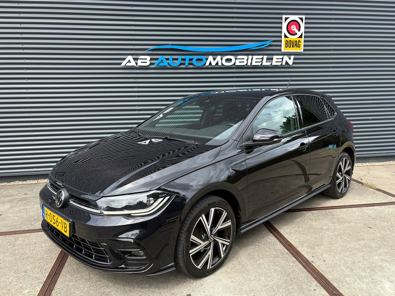 Volkswagen Polo - 1.0 TSI R-Line Business AUTOMAAT/ CARPLAY/ PARKEERSENSOREN - AutoWereld.nl