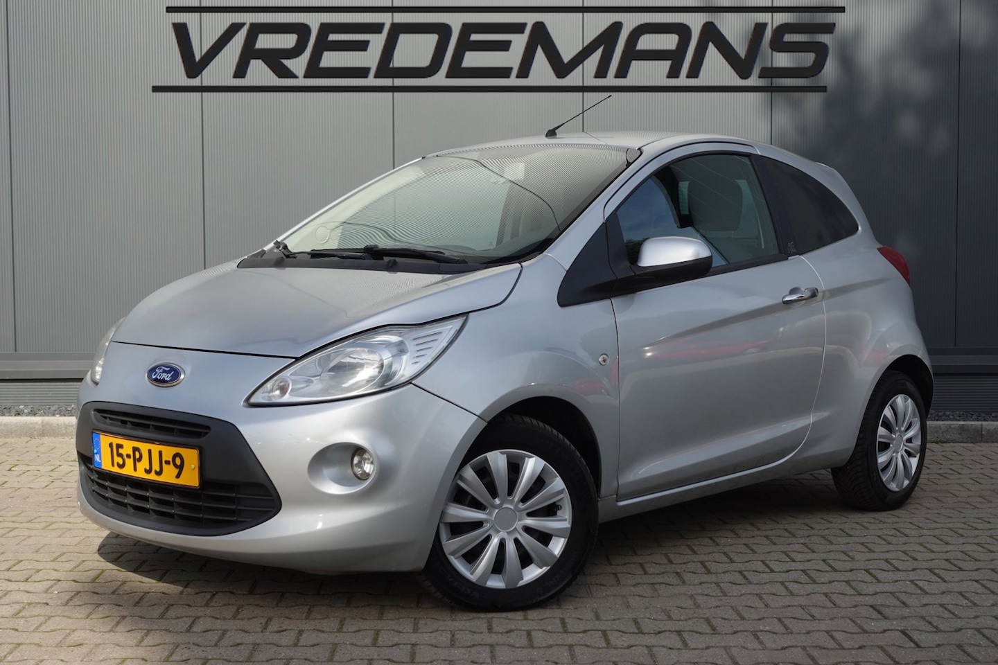 Ford Ka - 1.2 Titanium X start/stop 1.2 Titanium X start/stop - AutoWereld.nl
