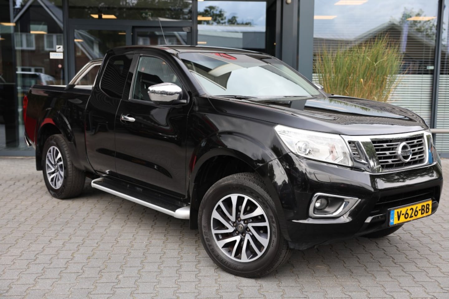 Nissan Navara - 2.3 DCI X-TRA CAB 4WD VAN - AutoWereld.nl