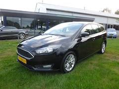 Ford Focus - 1.0 TITANIUM