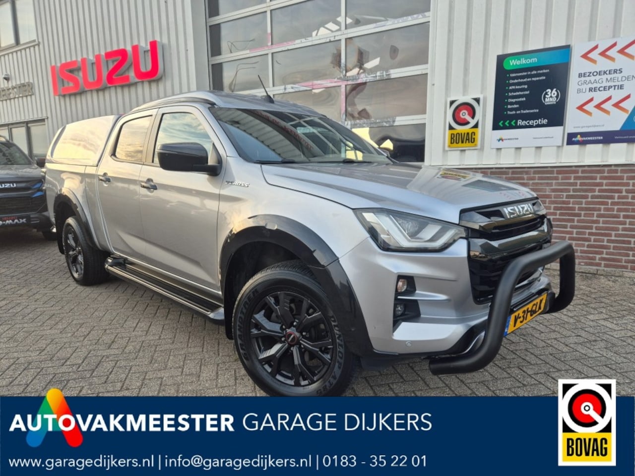 Isuzu D-Max - Dubbel Cab V-Cross 4WD AT XL 5 persoons Container zomer + winterset 3,5 T trekgewicht - AutoWereld.nl