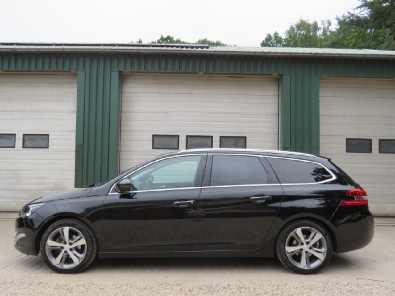 Peugeot 308 - 1.2 E-THP PREMIÈRE - AutoWereld.nl