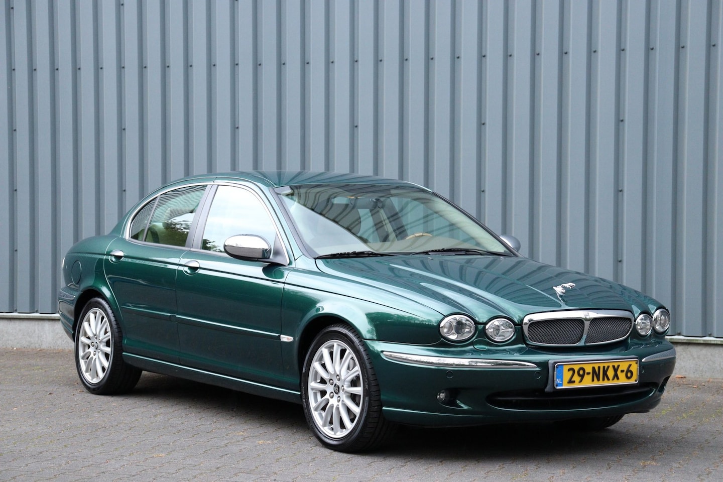 Jaguar X-type - 2.5 V6 AWD EXECUTIVE *172.008KM.!* - AutoWereld.nl