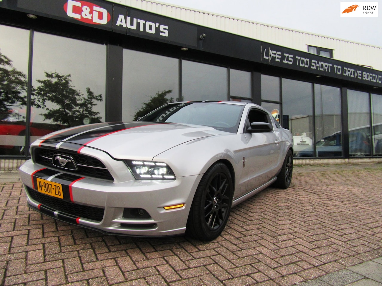 Ford Mustang - USA 3.7 V6 AUT 2014 UNIEKE CUSTOM SHOWCAR - AutoWereld.nl
