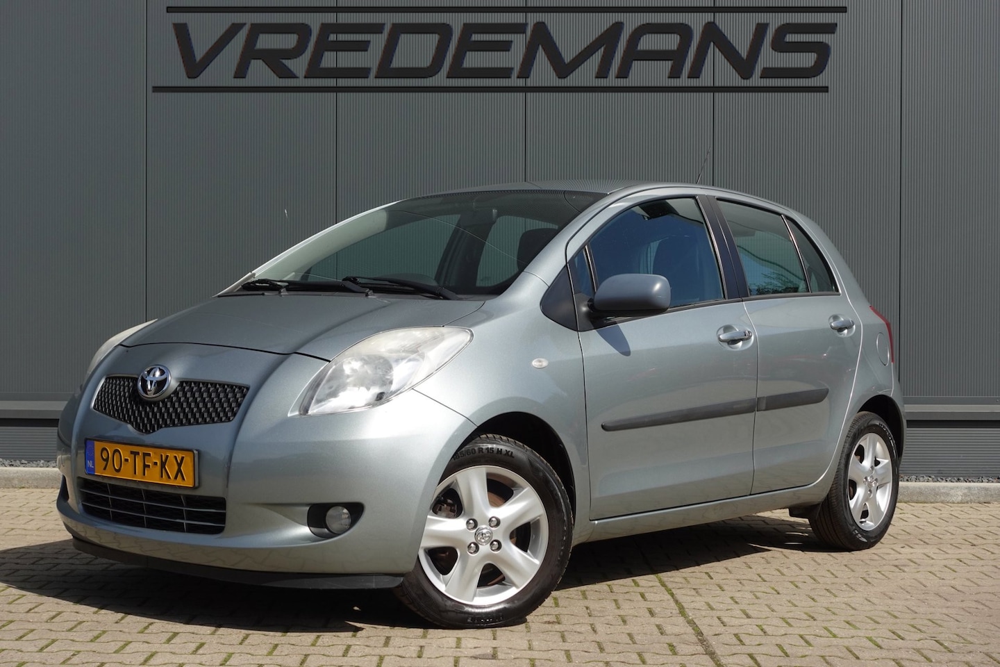 Toyota Yaris - 1.3 VVTi Luna MMT 1.3 VVTi Luna MMT - AutoWereld.nl