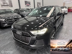 Audi A1 - 1.0 TFSI AUTOMAAT AMBIENTE AUTOMAAT