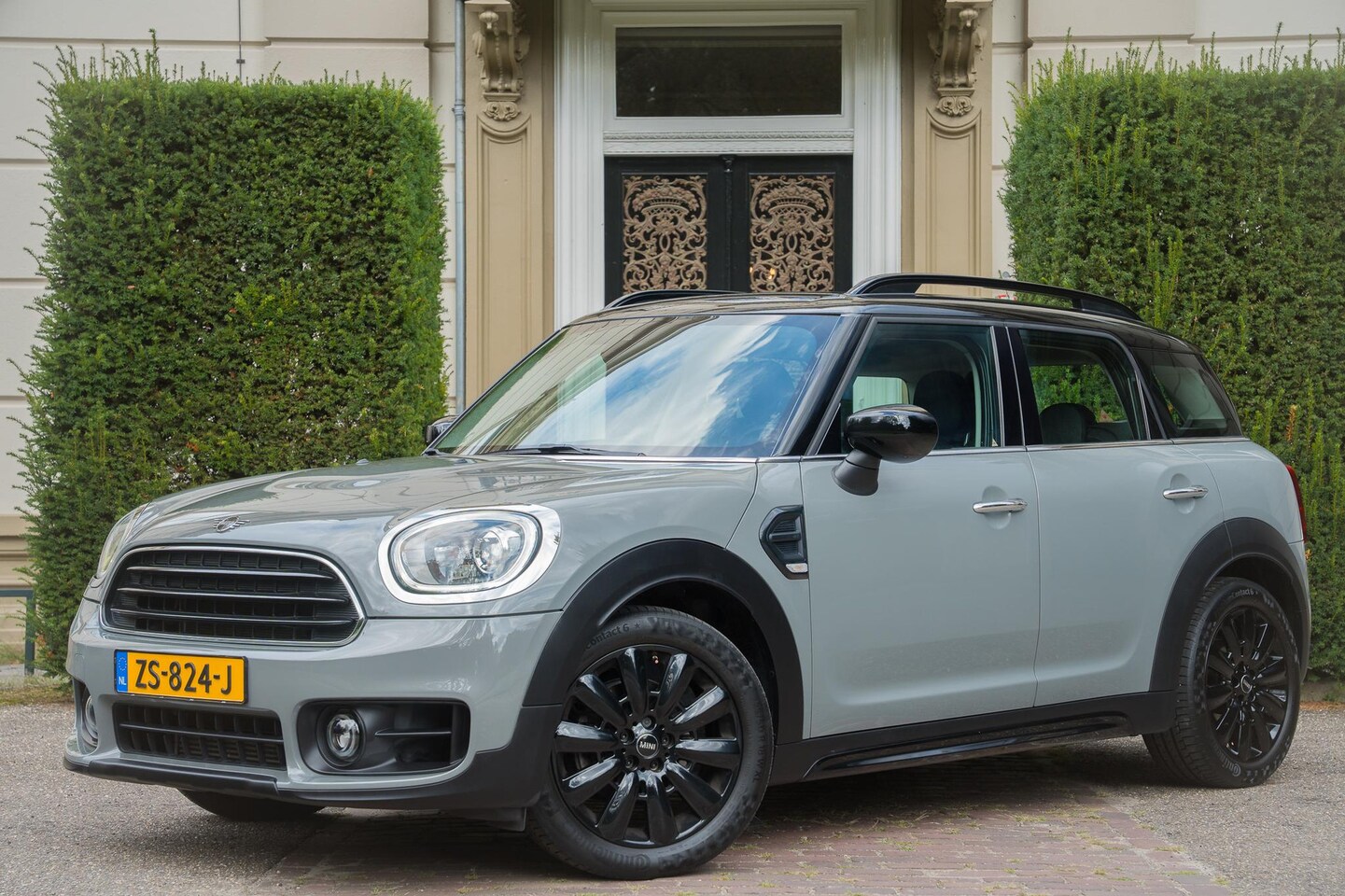 MINI Countryman - 1.5 Cooper Business Edition TREKHAAK | CARPLAY | CAMERA | KEYLESS | ORG NL 2E EIGN - AutoWereld.nl