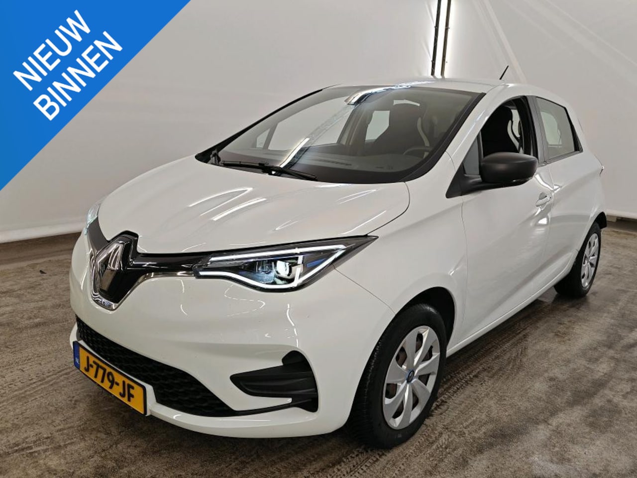 Renault Zoe - R110 LIFE 52 kWh I KOOPACCU I NAVIGATIESYSTEEM I P-SENSOREN I CLIMATE CONTROL - AutoWereld.nl
