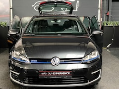 Volkswagen Golf - 1.4 TSI GTE NAVI ACC TREKH NAP