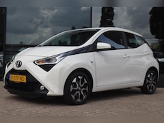 Toyota Aygo - 1.0 VVT-i X-PLAY LIMITED AUT. | CARPLAY | CAMERA | AIRCO | BLUETOOTH | LMV