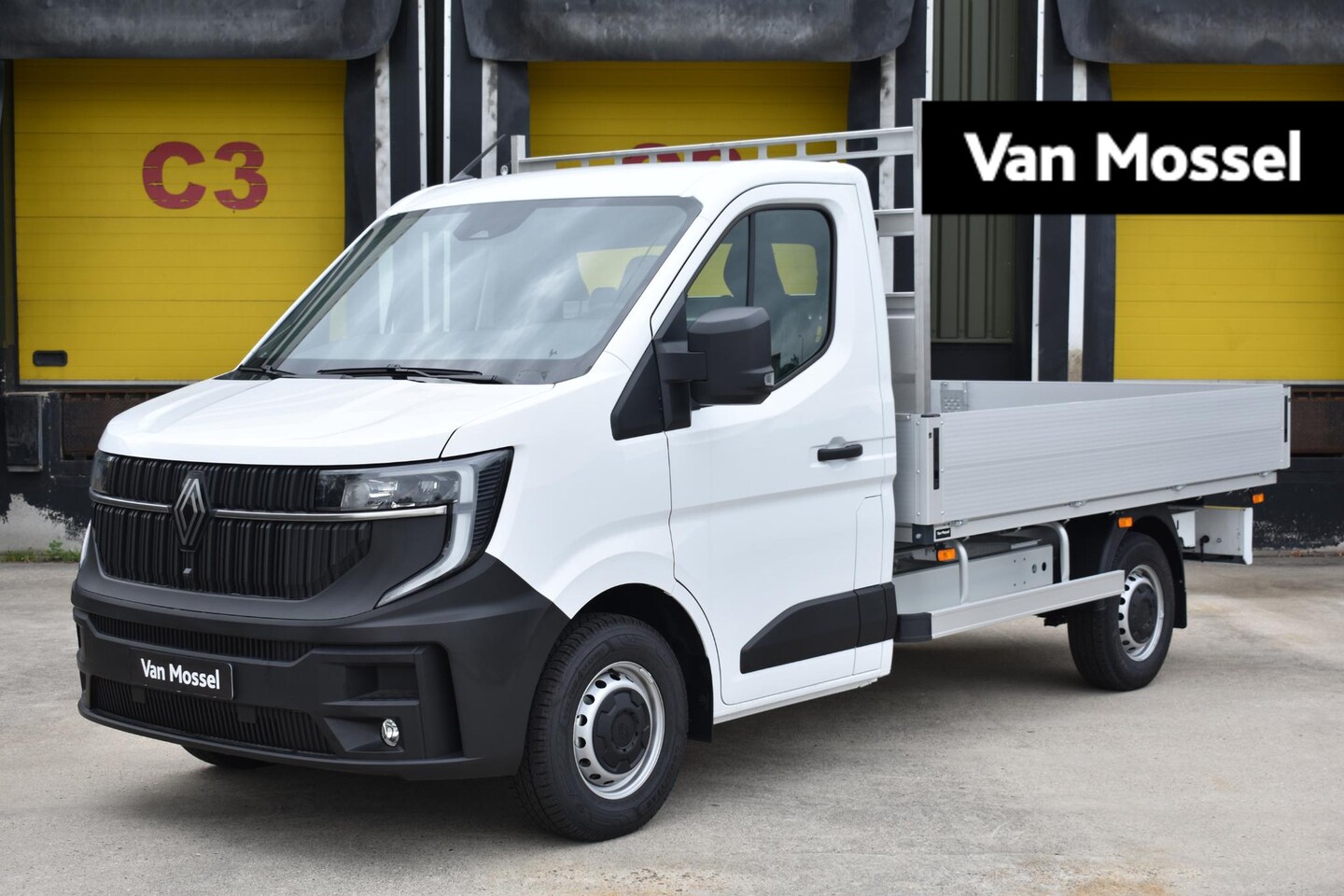 Renault Master E-Tech - T35 L2H1 Advance long range 87 kWh | Open Laadbak | uit voorraad leverbaar | 1000kg laadve - AutoWereld.nl