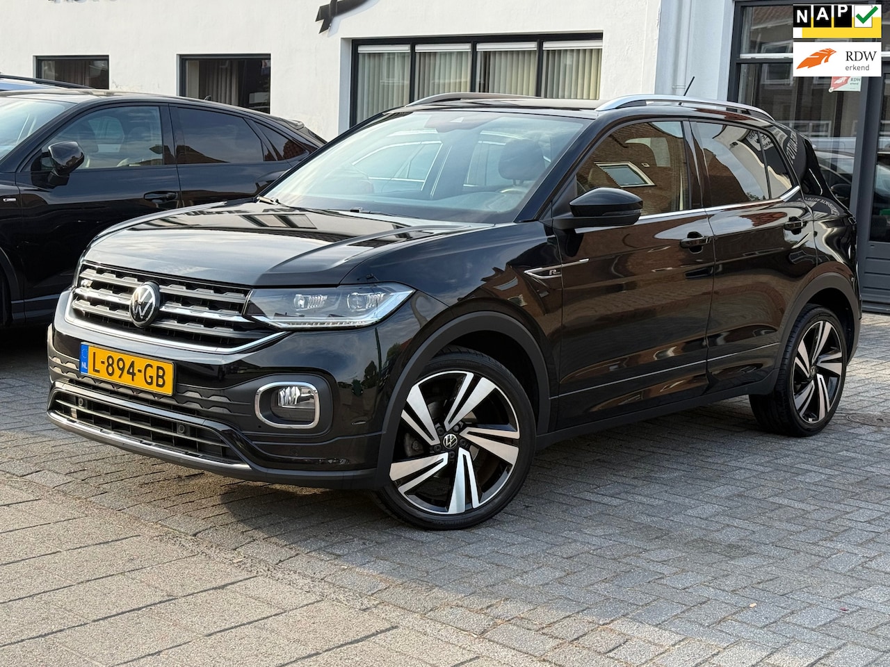 Volkswagen T-Cross - 1.0 TSI 2x R-Line, Stoelverwarming,Apple Carplay/Android,Adaptieve Cruise control,Navigati - AutoWereld.nl