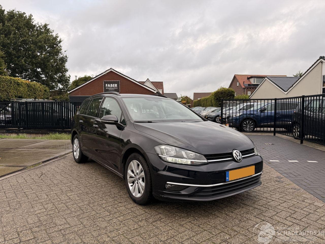 Volkswagen Golf Variant - 1.0 TSI Comfortline | 33.325 km!! - AutoWereld.nl