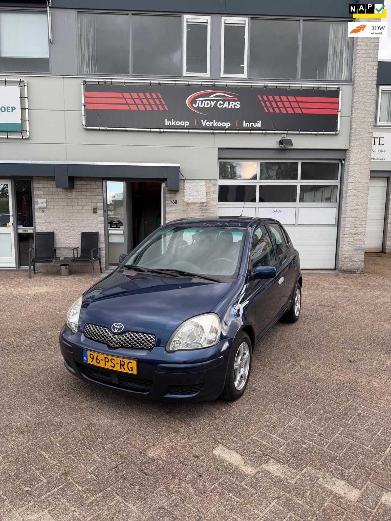 Toyota Yaris - 1.3 VVT-i Sol 1.3 VVT-i Sol - AutoWereld.nl