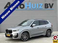 BMW X1 - sDrive20i M Sport Trekhaak LED Carplay Achteruitrijcamera PDC Trekhaak 1800 KG Trekgewicht