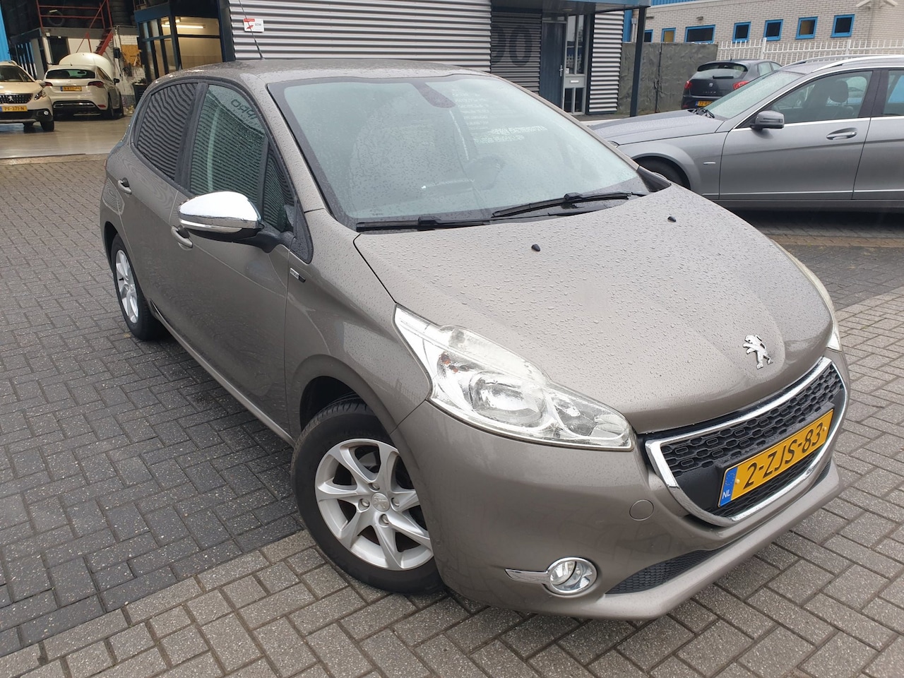 Peugeot 208 - 1.2 PureTech Style Pack super mooie auto - AutoWereld.nl