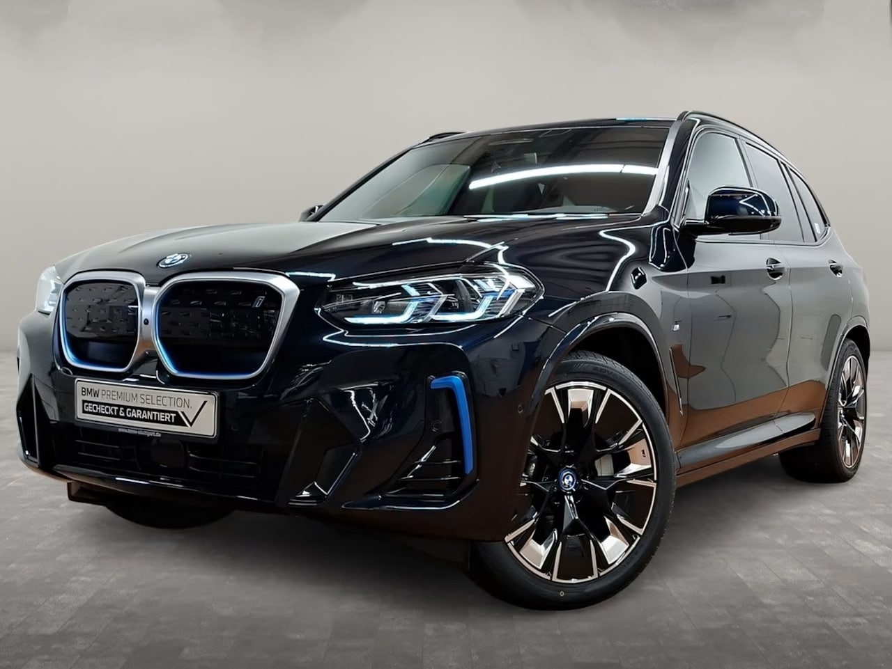 BMW iX3 - M-SPORT 80 kWh (210kW/286pk) ** LASER, LEDER, PANO, TREKH, H&K, ACC, 20-inch LMV ** 1e EIG - AutoWereld.nl