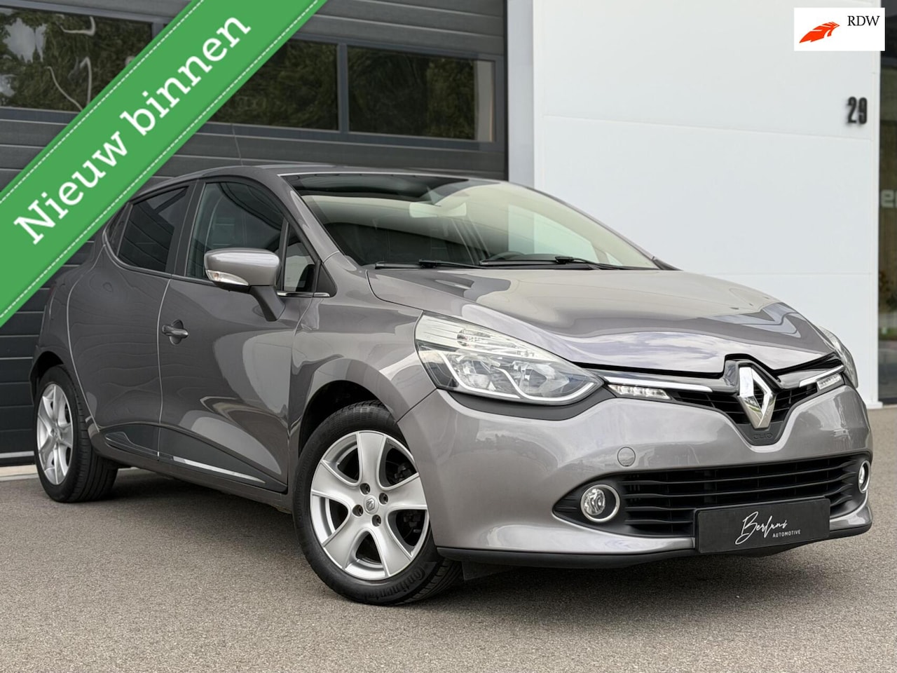 Renault Clio - 0.9 TCe Eco2 Dynamique Navi|Parksensor|Netjes! - AutoWereld.nl