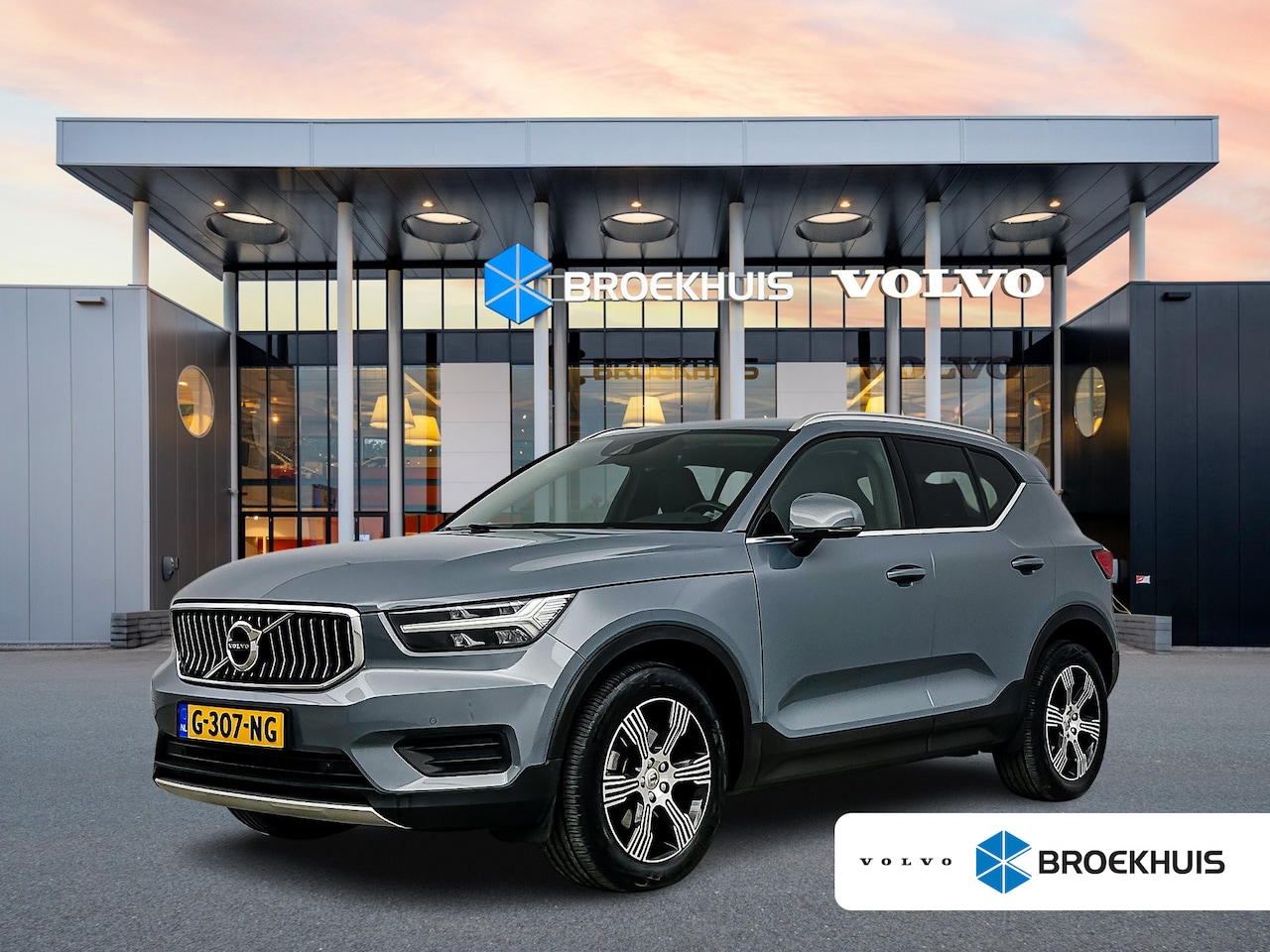 Volvo XC40 - T4 AWD Inscription | 1E EIGENAAR | 18" | Leder | Parkeercamera | Keyless | Trekhaak | Alar - AutoWereld.nl