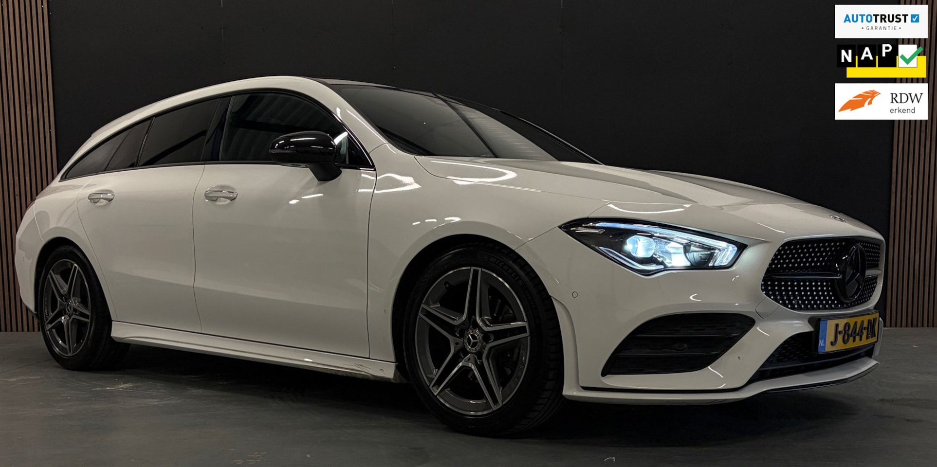 Mercedes-Benz CLA-klasse Shooting Brake - 180 Business Solution AMG Pano Sfeer VOL OPTIE - AutoWereld.nl