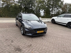 Ford Focus Wagon - 1.0 EcoBoost Hybrid ST Line Business TREKHAAK WINTER PACK CAMERA