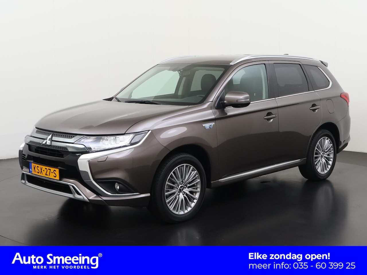 Mitsubishi Outlander - 2.4 PHEV Intense S | Trekhaak | Leder/Alcantara | Elektr stoelbediening | Zondag Open! - AutoWereld.nl