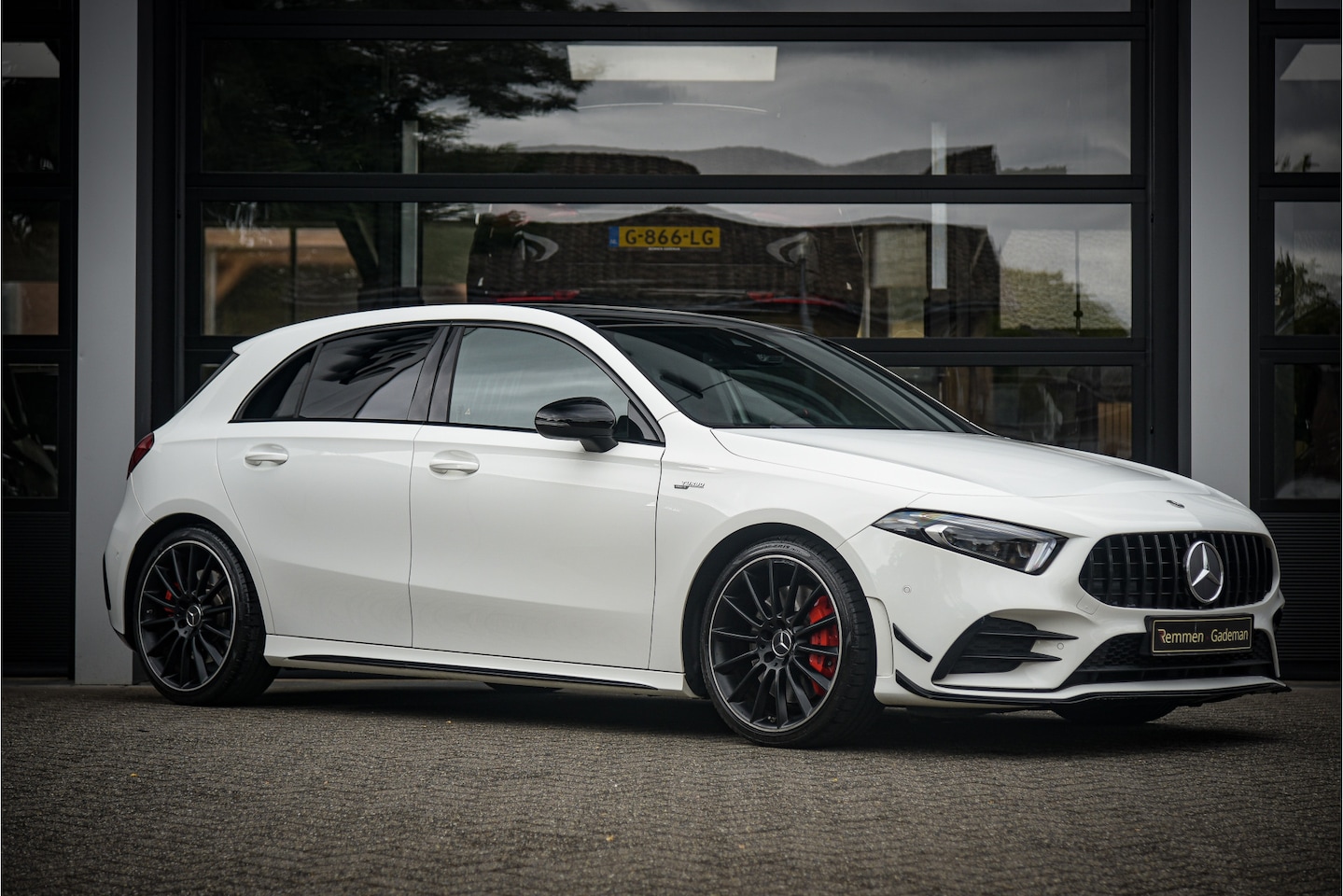 Mercedes-Benz A-klasse - AMG 35 4MATIC Premium - AutoWereld.nl
