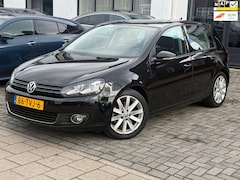Volkswagen Golf - 1.4 TSI Highline, Trekhaak, Navigatie, Lederen bekleding, Climate control, Cruise control,