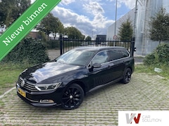 Volkswagen Passat Variant - 1.6 TDI Highline NAVI TREKHAAK STOELV
