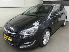 Opel Astra Sports Tourer - 1.4 Turbo Sport + - Cruise Control - Parkeersensoren