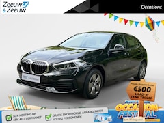 BMW 1-serie - 116i Introduction Edition Navi , parkeersensoren , climate , cruise , tel , lm velgen